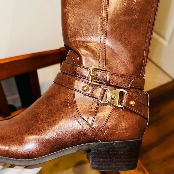 Unisa Brown Leather Riding Boots. - Picture 14 of 15